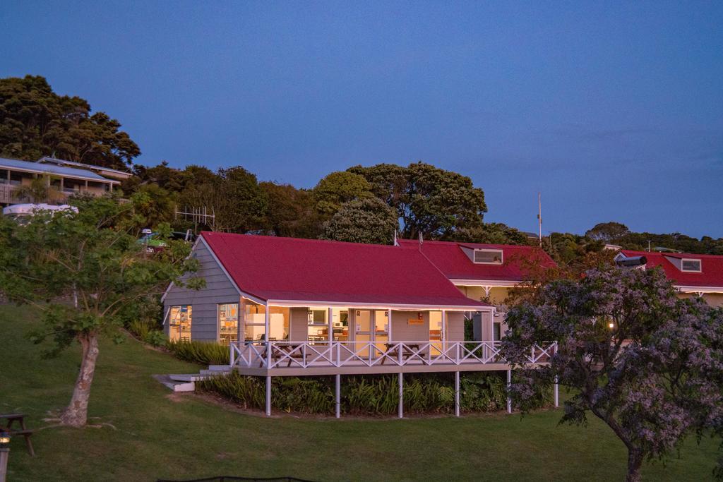 Russell Top 10 Holiday Park Esterno foto