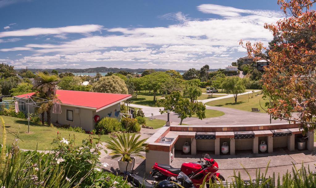 Russell Top 10 Holiday Park Esterno foto