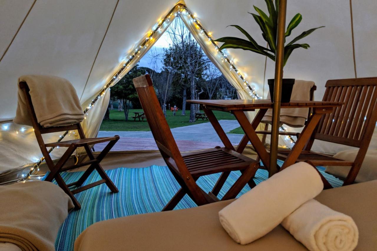 Russell Top 10 Holiday Park Esterno foto