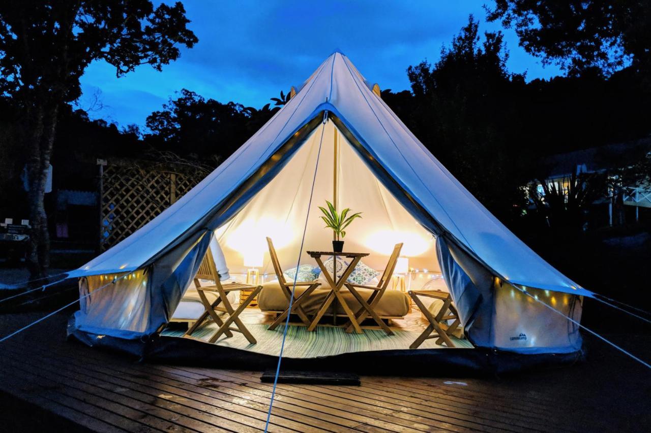 Russell Top 10 Holiday Park Esterno foto